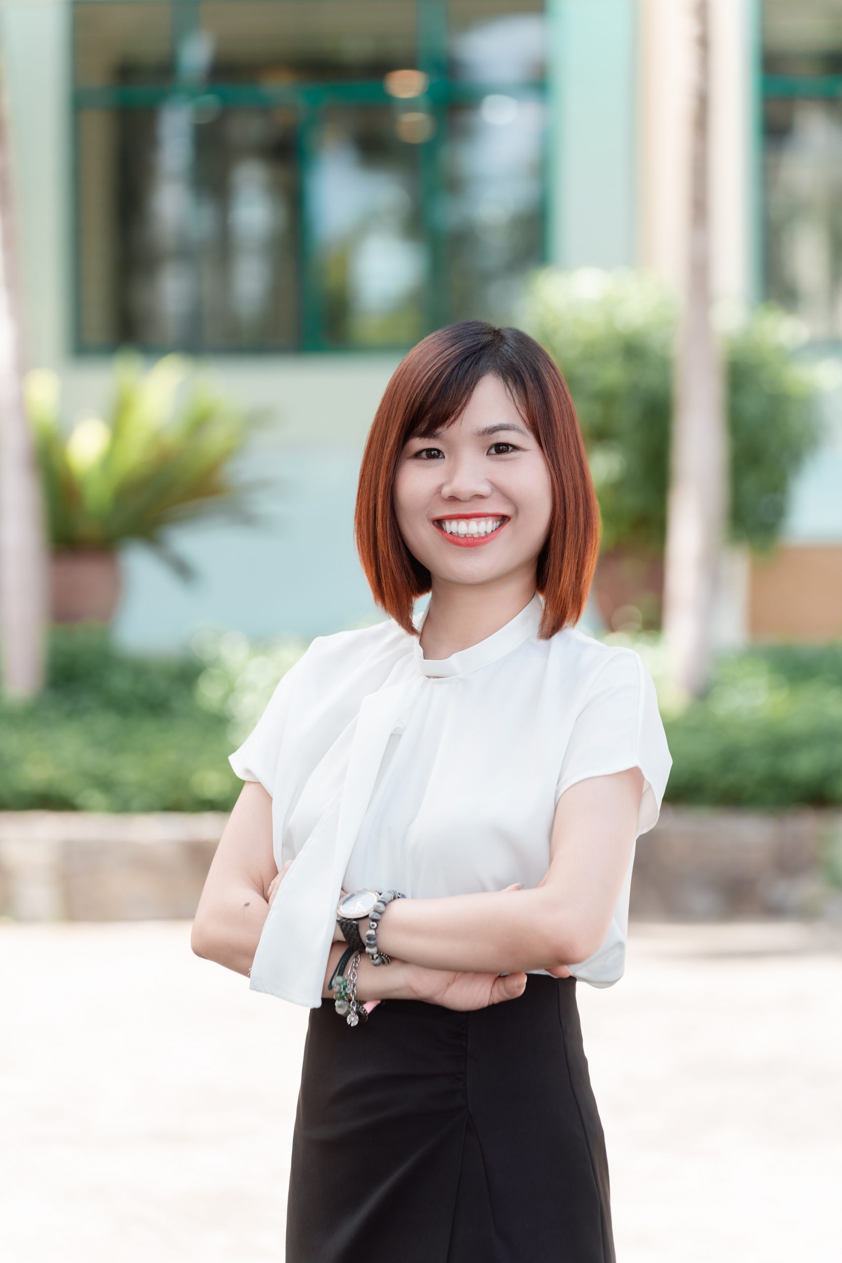 CN. Nguyễn Thị Lê Na : Chuyên viên