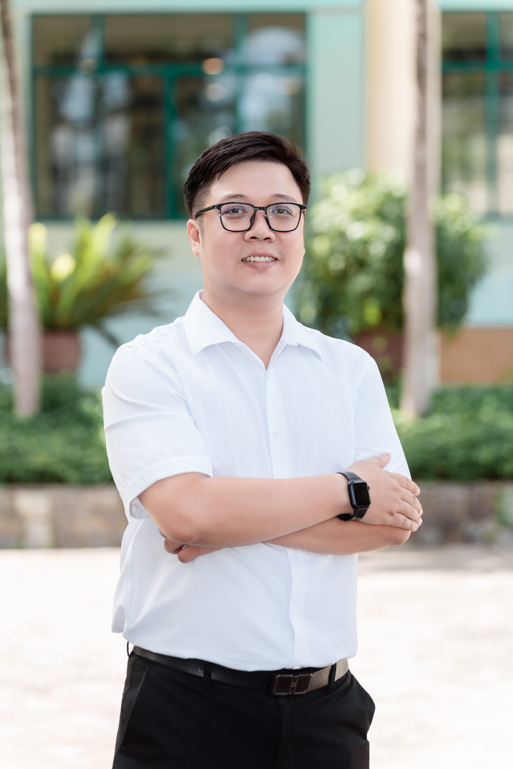 CN. Trương Minh Tú : Chuyên viên