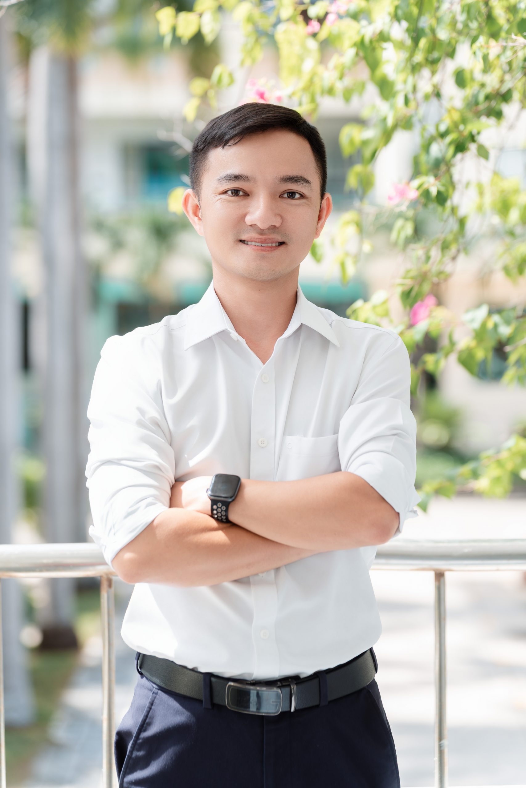 ThS. Nguyễn Linh : Chuyên viên